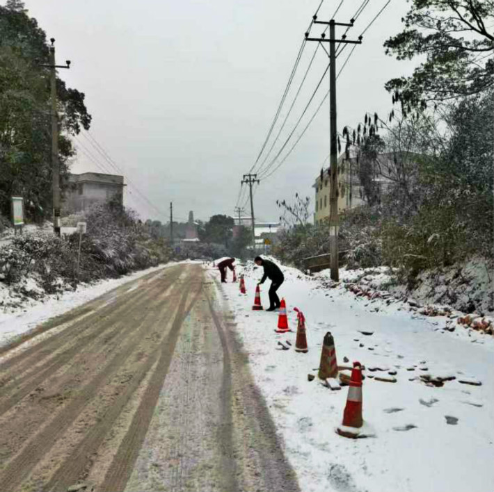 嚴冬時節(jié)，茶馬線（X002）項目工作進展順利